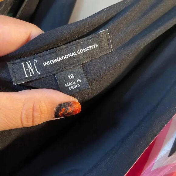 INC Dark Pink Zig Zag Hi-Low Dress - NWT - 18 - Picture 5 of 7